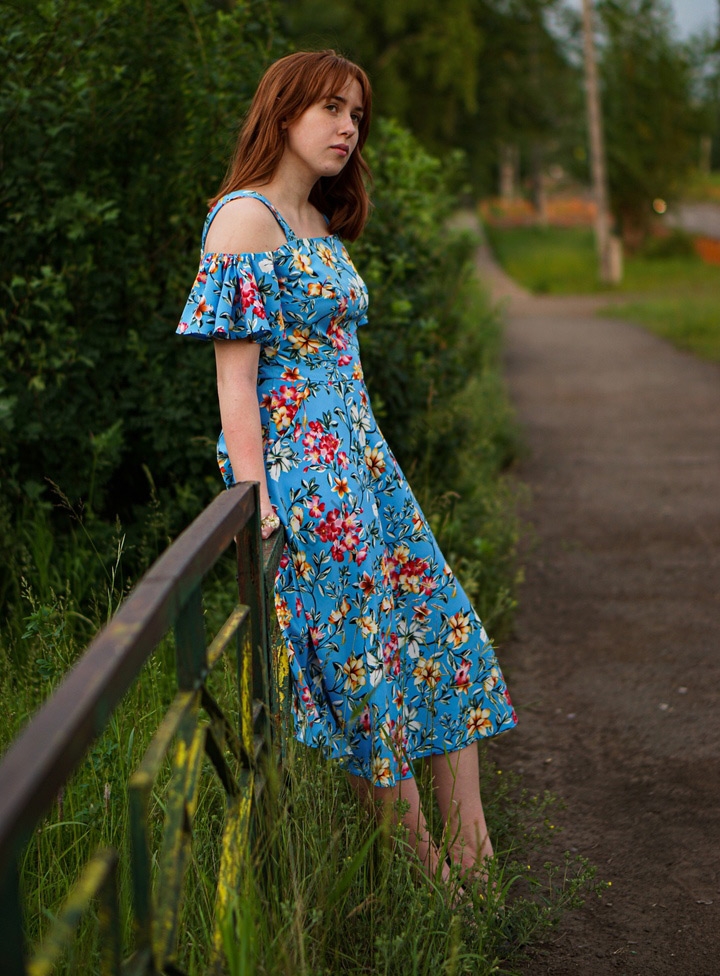 Платье-футляр с необычным вырезом горловины: мастер-класс — BurdaStyle.ru